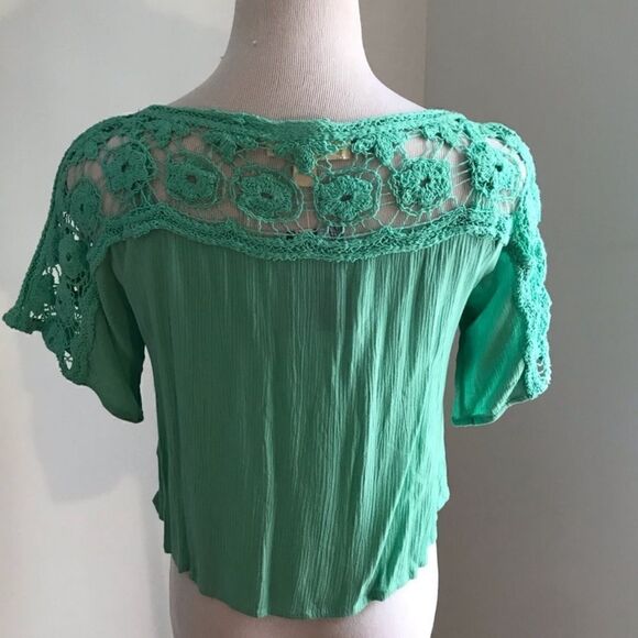 New Staring at Stars Green Crochet Top Sz S - Picture 3 of 7